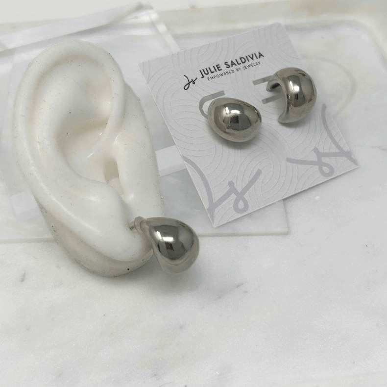 Medium Size Silver Drop Earrings, tear drop earrings silver, Pendientes de Lágrima Color Plateado Tamaño Mediano